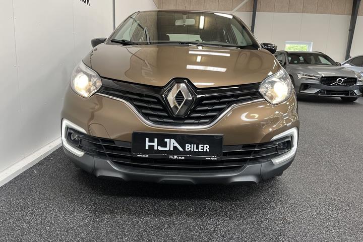 Bronze Renault Captur fra 2018