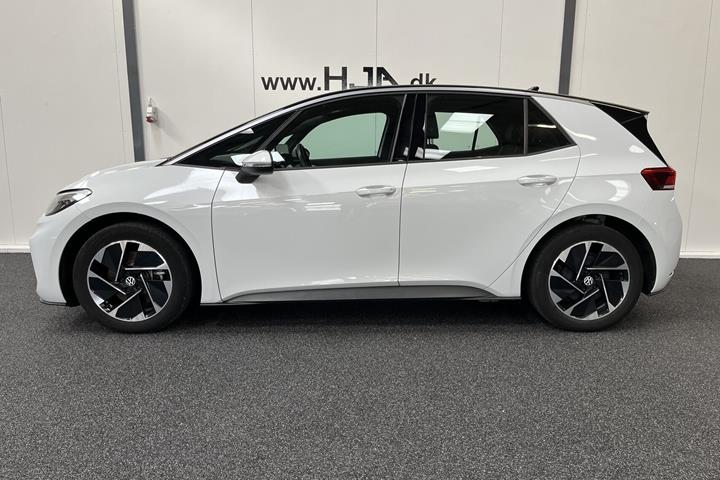 Hvid VW ID.3 fra 2023