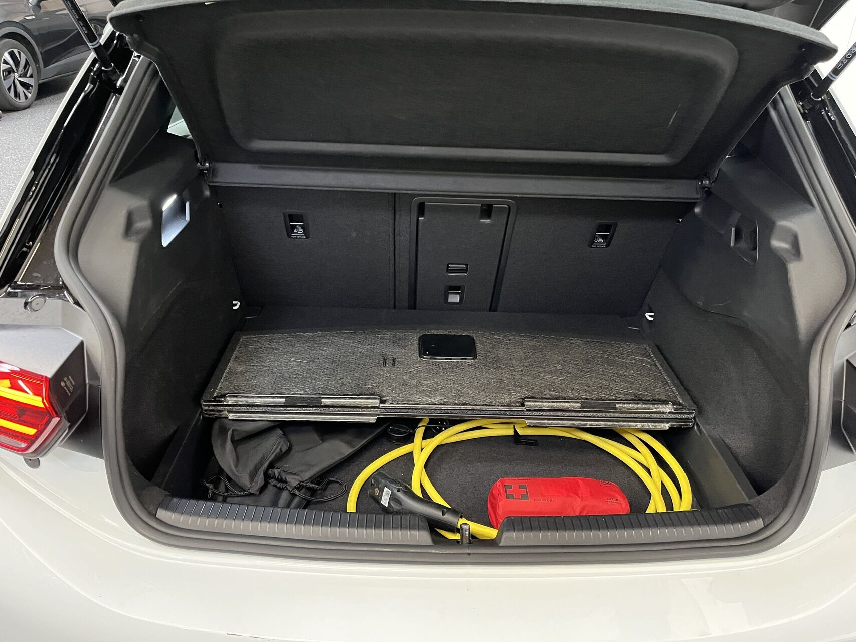 Hvid VW ID.3 fra 2023