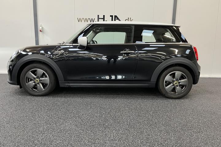 Hvid Mini Cooper fra 2022