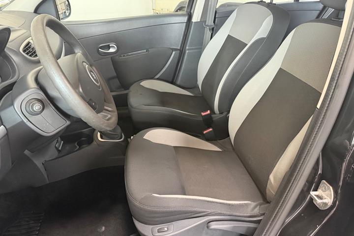 Sort Renault Clio III fra 2011