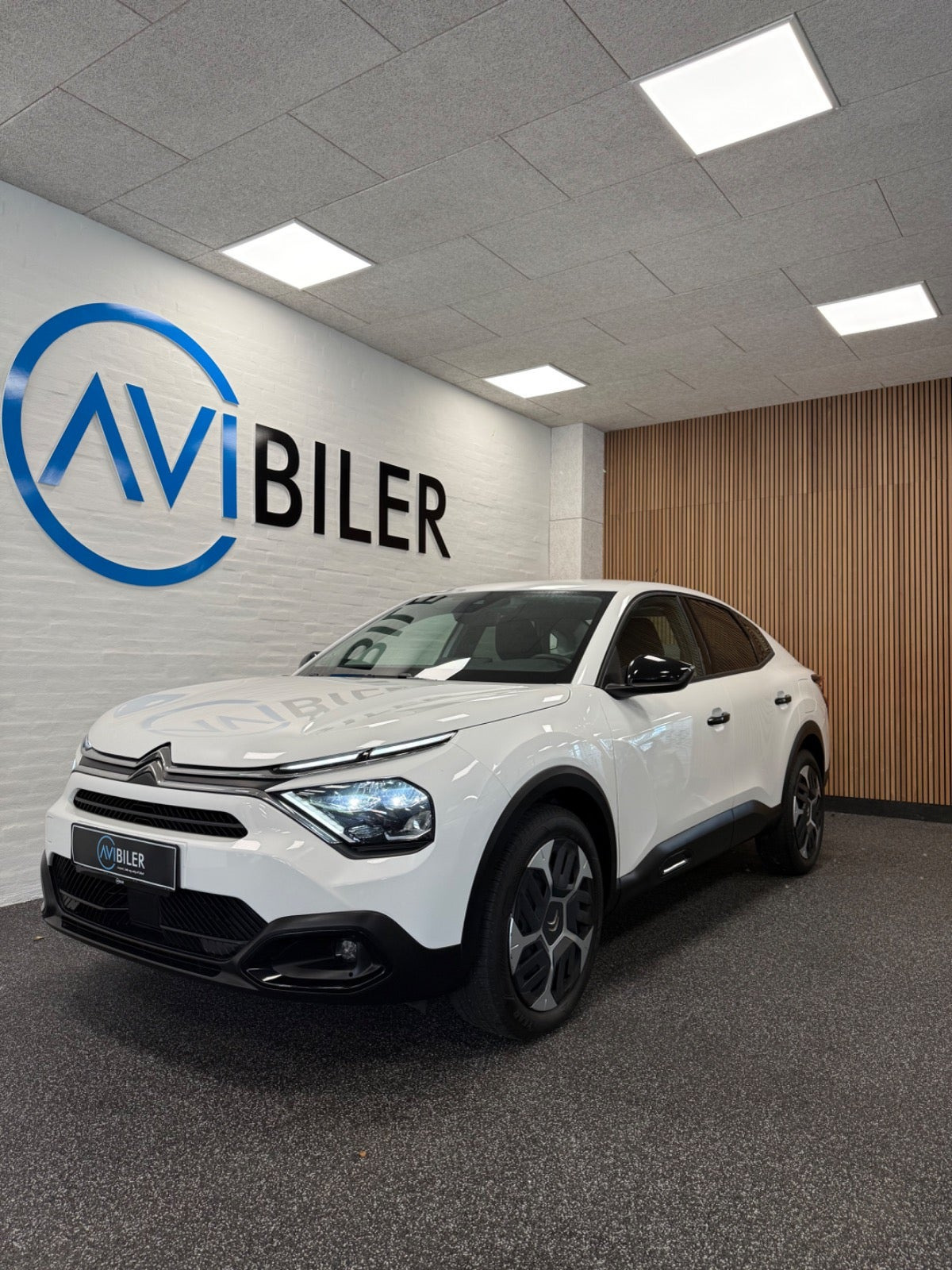 Citroën C4 X 1,2 PureTech 100 Attraction