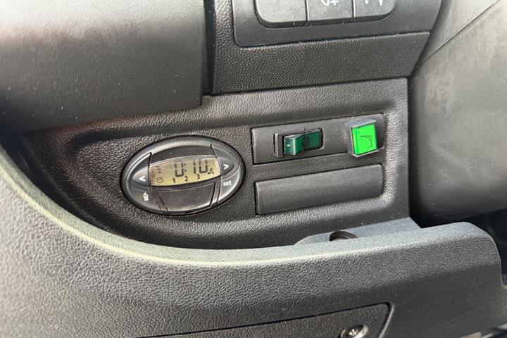 undefined Peugeot Boxer 335 fra 2015