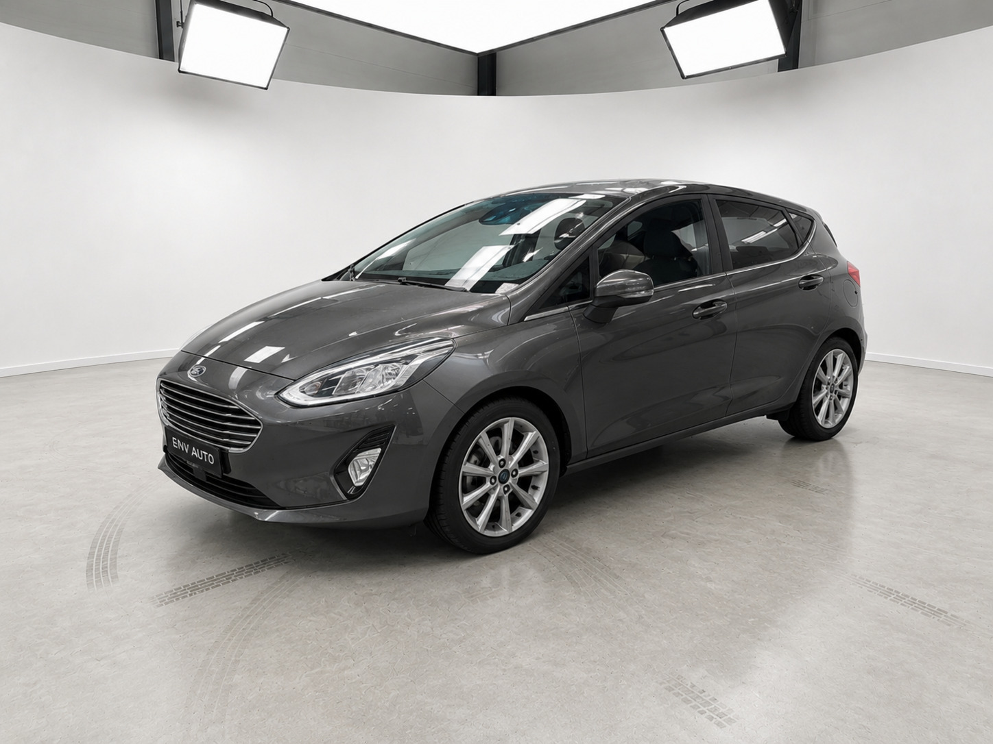 Grå Ford Fiesta fra 2018