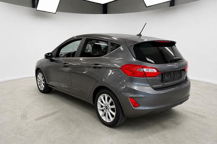 Grå Ford Fiesta fra 2018