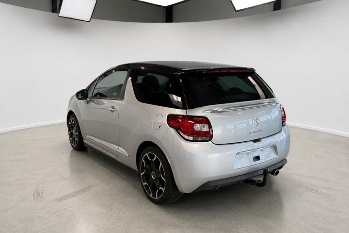 Grå Citroën DS3 fra 2013
