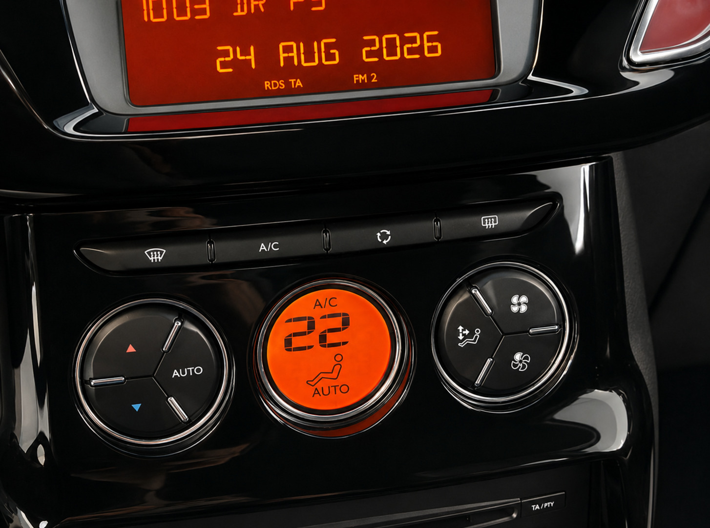 Grå Citroën DS3 fra 2013
