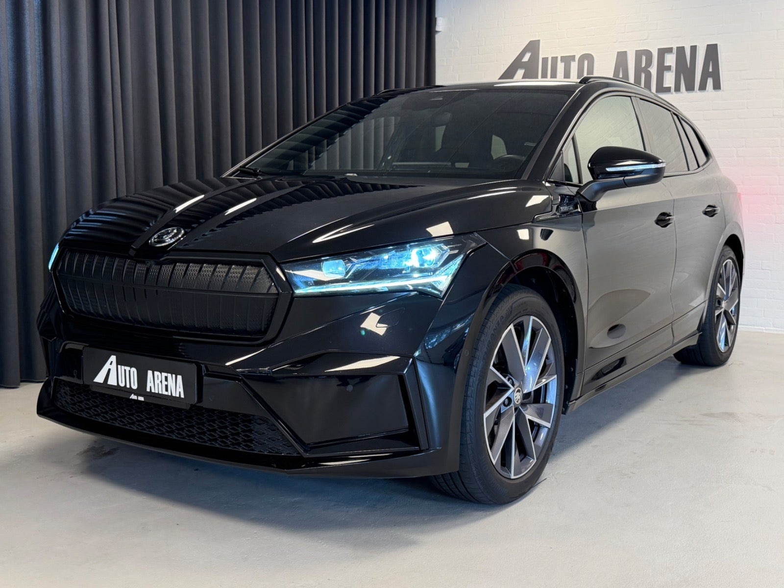 Sort Skoda Enyaq fra 2021