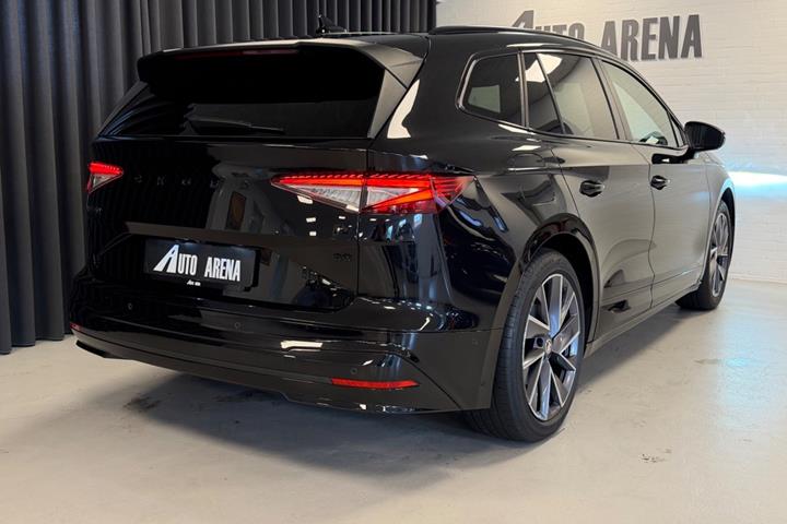 Sort Skoda Enyaq fra 2021