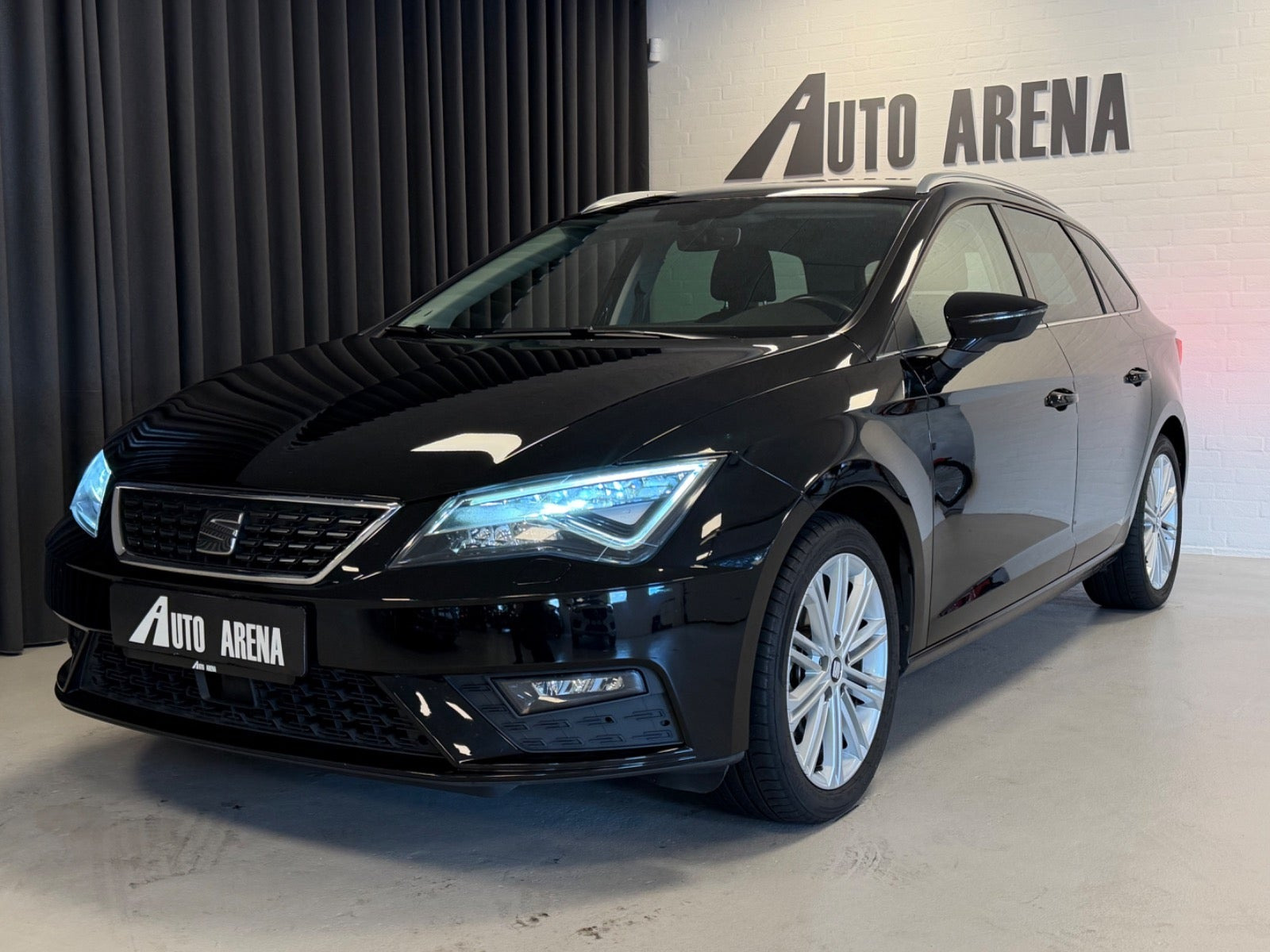 Sort Seat Leon fra 2017