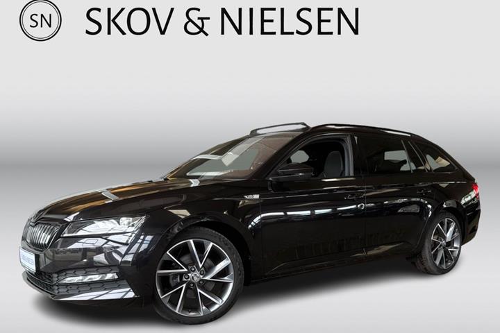 Sort Skoda Superb fra 2020
