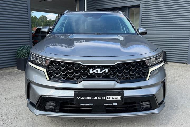 Grå Kia Sorento fra 2022