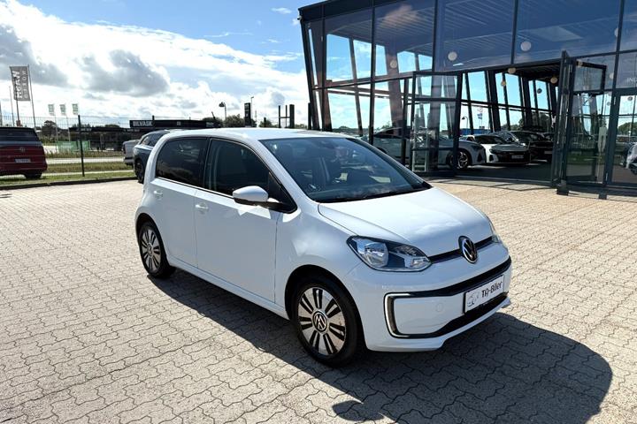 Hvid VW E-UP! fra 2021