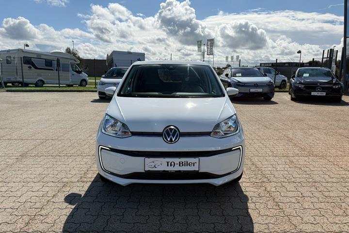 Hvid VW E-UP! fra 2021