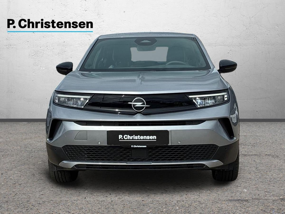 Grå Opel Mokka-e fra 2025