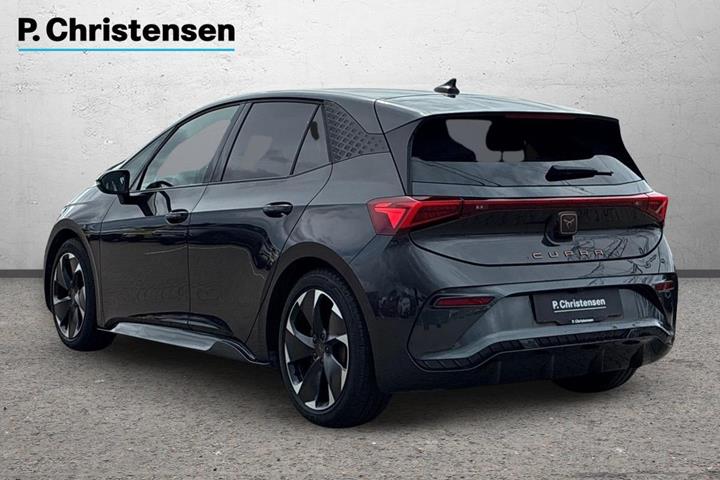 Grå Cupra Born fra 2023