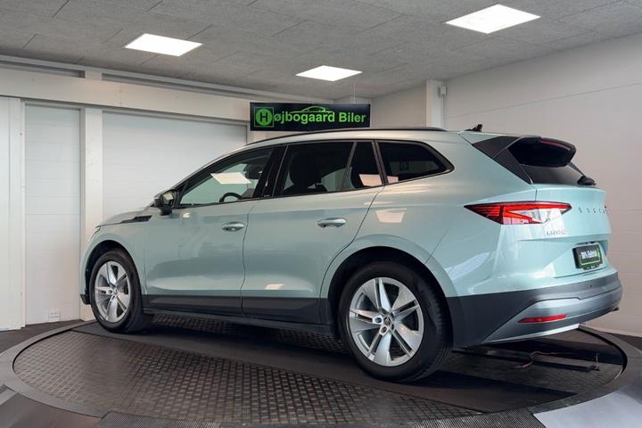 Sølv Skoda Enyaq fra 2023