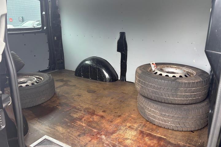 Sort Mercedes Vito 113 fra 2013