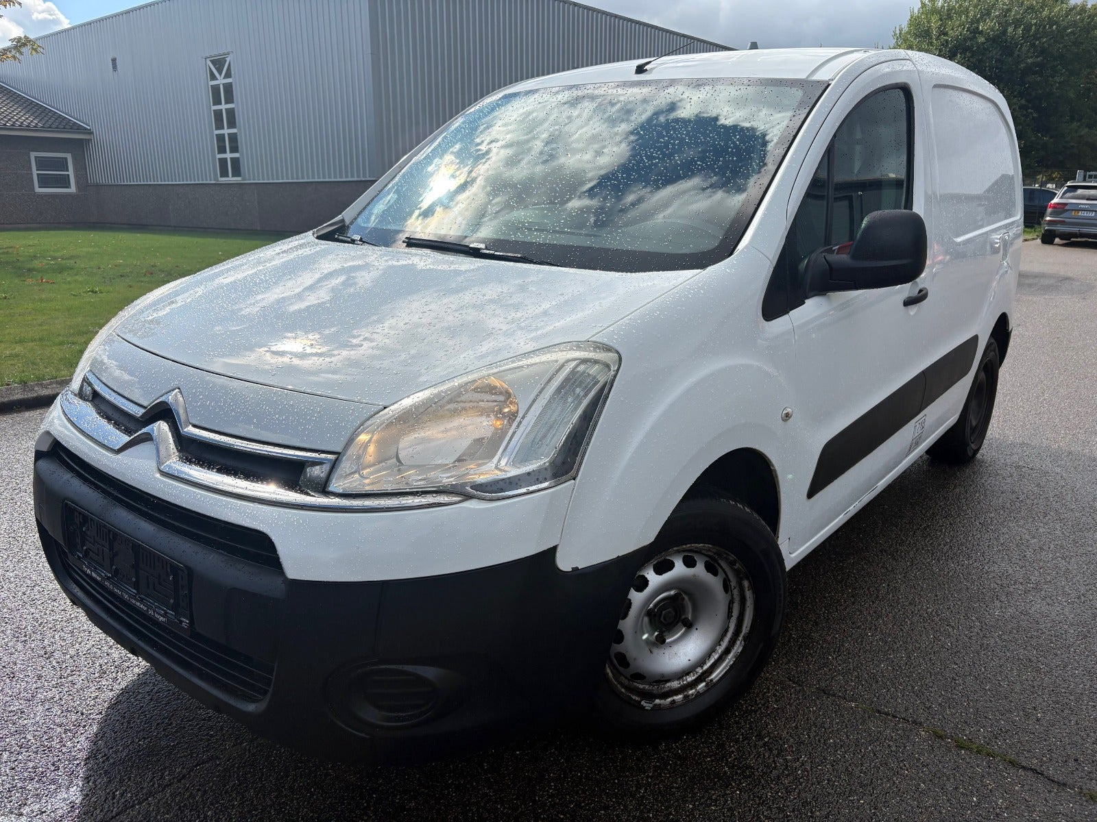 Hvid Citroën Berlingo fra 2017