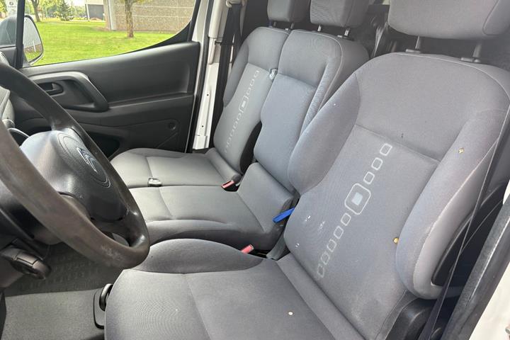 Hvid Citroën Berlingo fra 2017