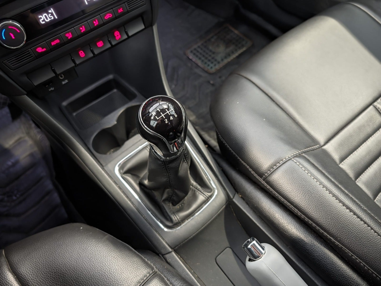 Beige Seat Toledo fra 2017