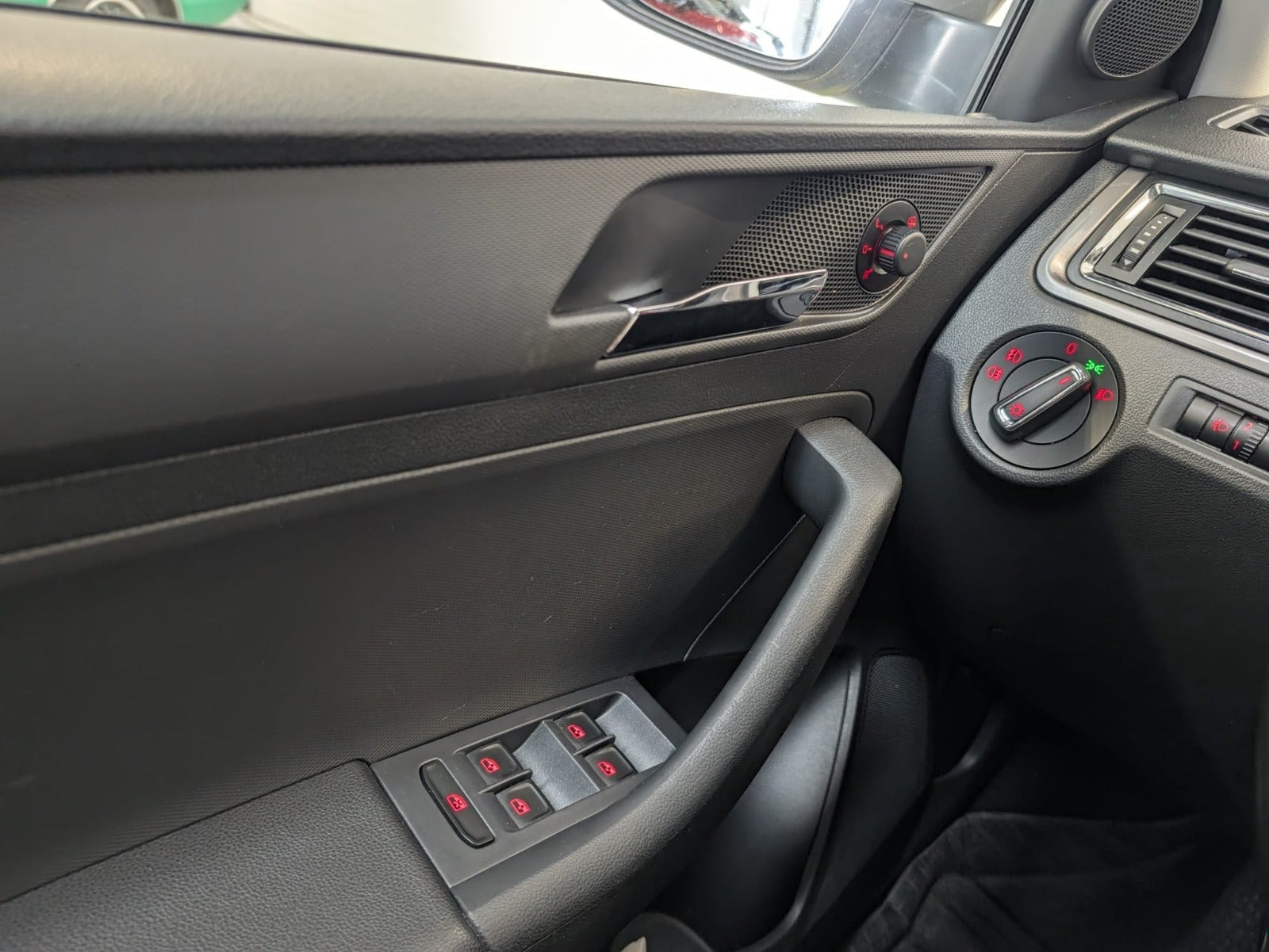 Beige Seat Toledo fra 2017