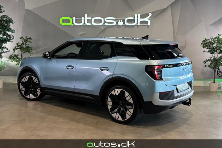 Blå Ford Explorer fra 2025
