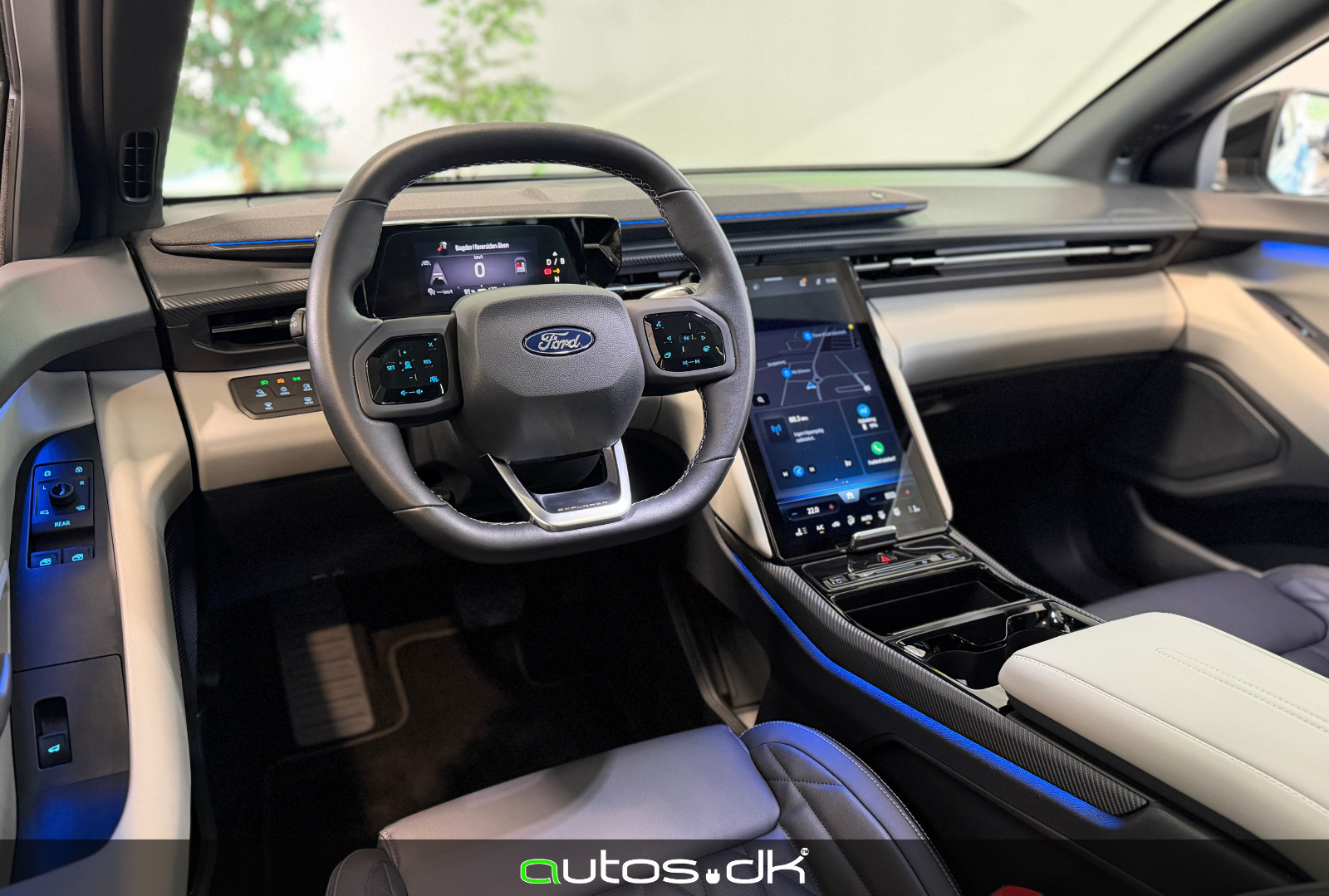Blå Ford Explorer fra 2025