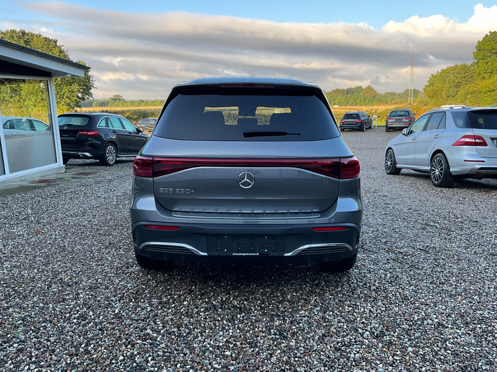 undefined Mercedes EQB250+ fra 2025