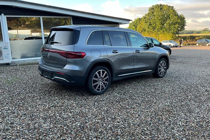 undefined Mercedes EQB250+ fra 2025