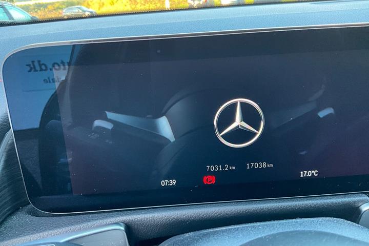 undefined Mercedes EQB250+ fra 2025