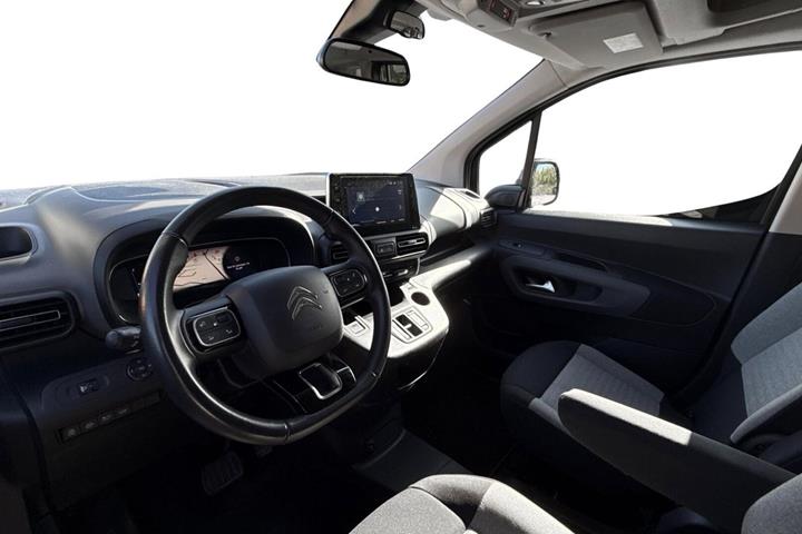 Grå Citroën ë-Berlingo fra 2022