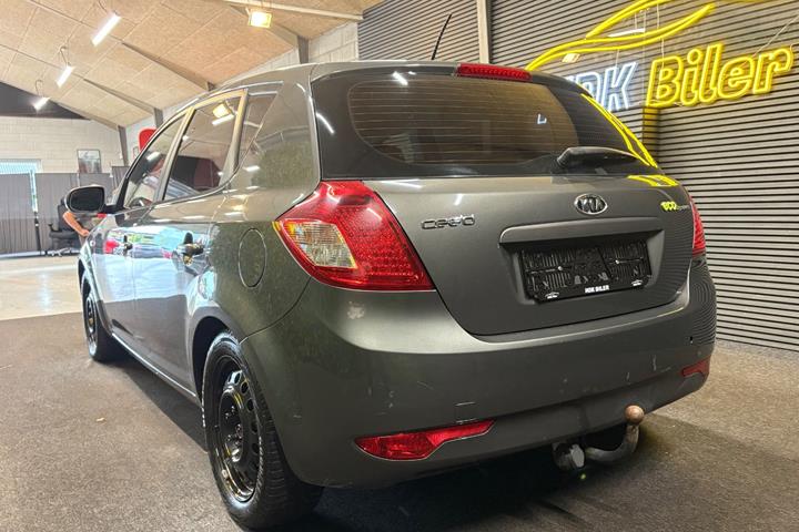 undefined Kia Ceed fra 2010