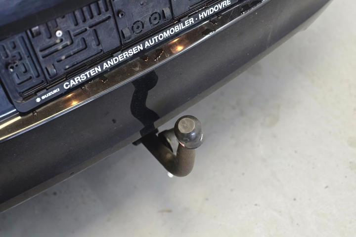 Sort Suzuki Swift fra 2012