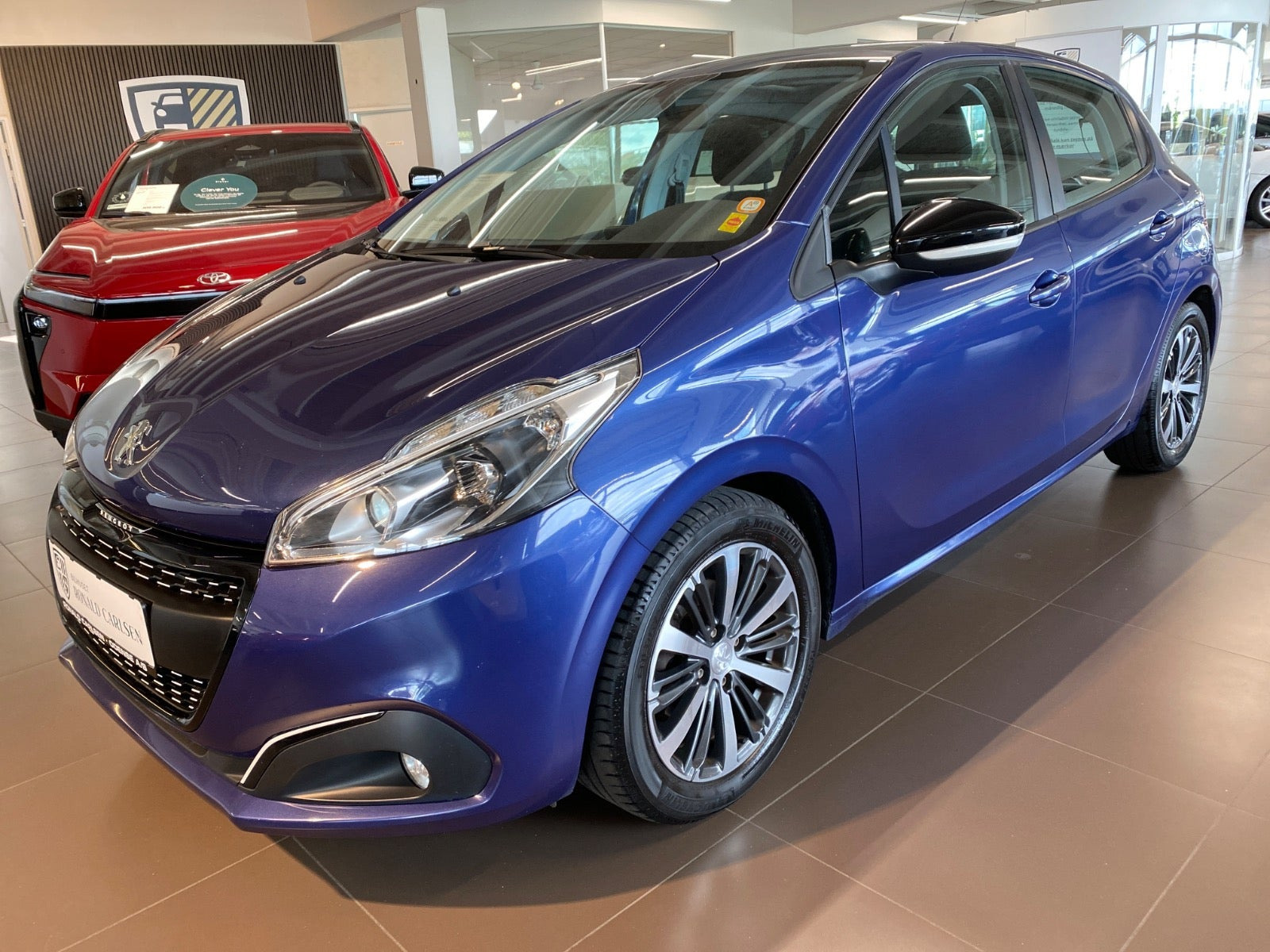 Peugeot 208 1,2 VTi 82 Selection Sky