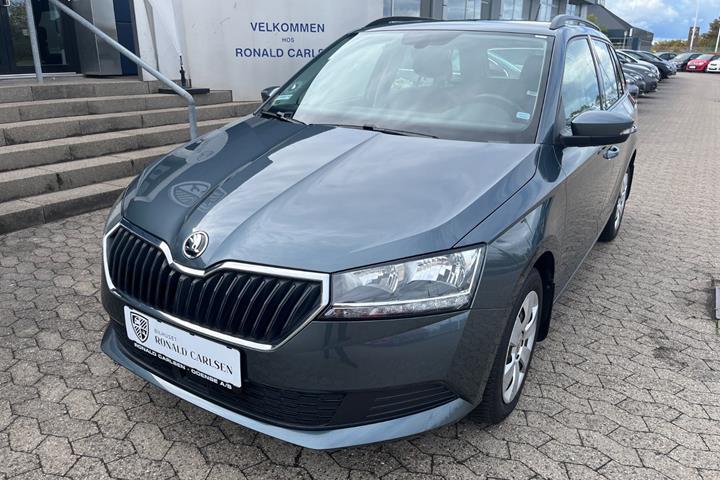 Grå Skoda Fabia fra 2020
