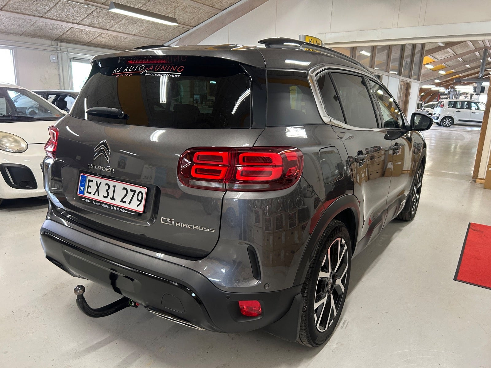 Grå Citroën C5 Aircross fra 2020