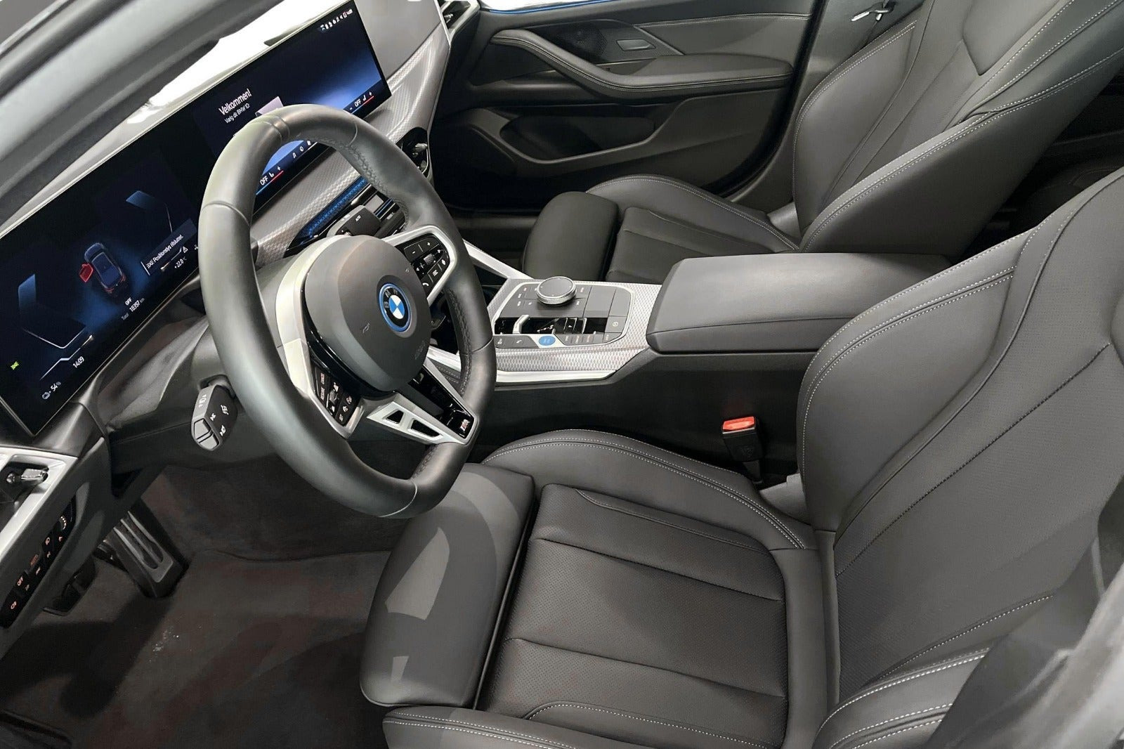 Sort BMW i4 fra 2025