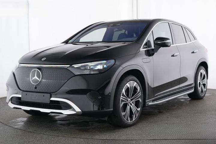 Sort Mercedes EQE350 SUV fra 2025