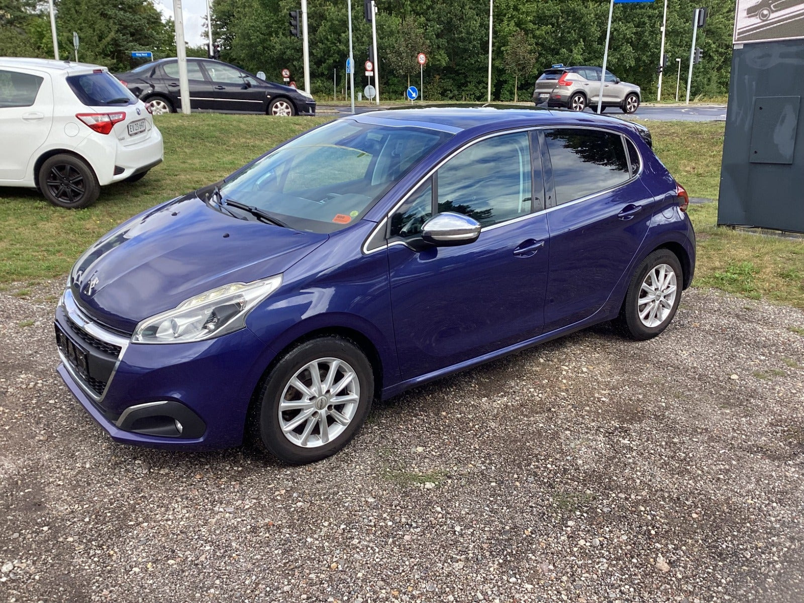 undefined Peugeot 208 fra 2017
