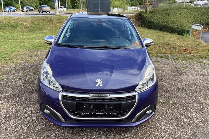 undefined Peugeot 208 fra 2017