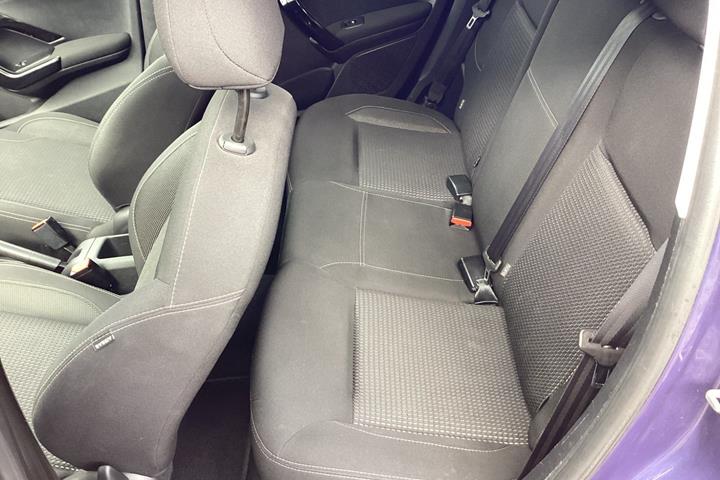 undefined Peugeot 208 fra 2017