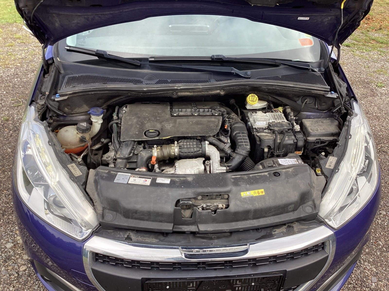 undefined Peugeot 208 fra 2017
