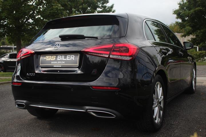 Sort Mercedes A200 fra 2019