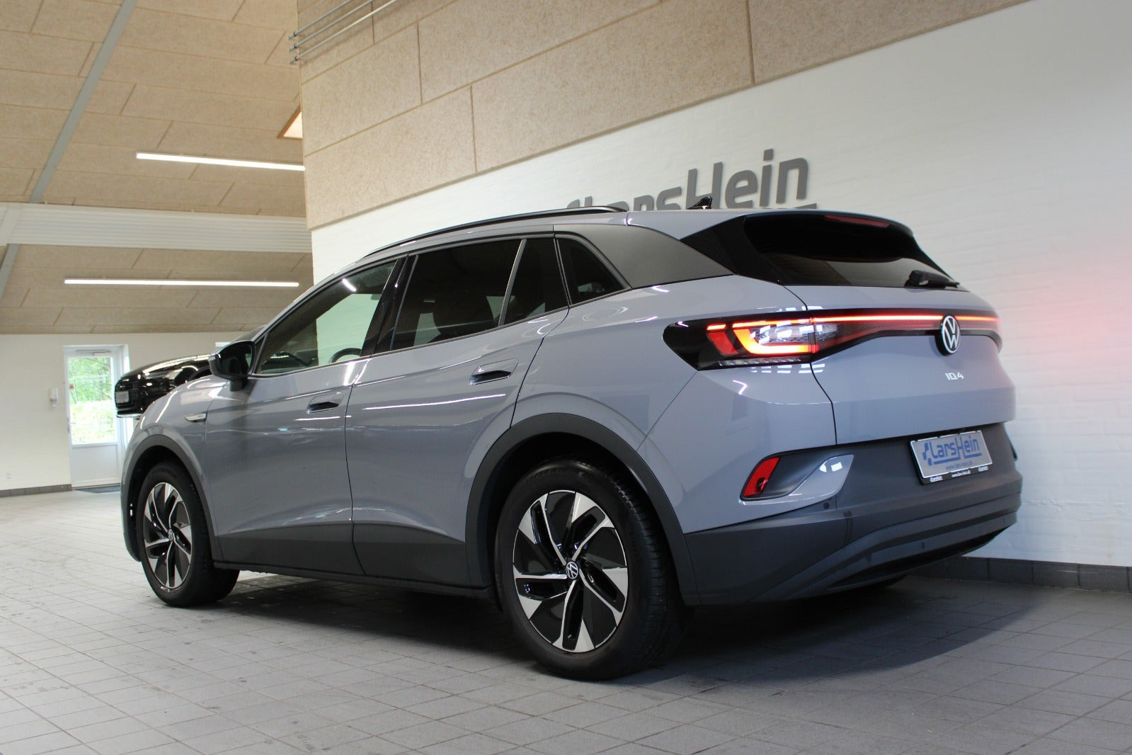 Grå VW ID.4 fra 2022