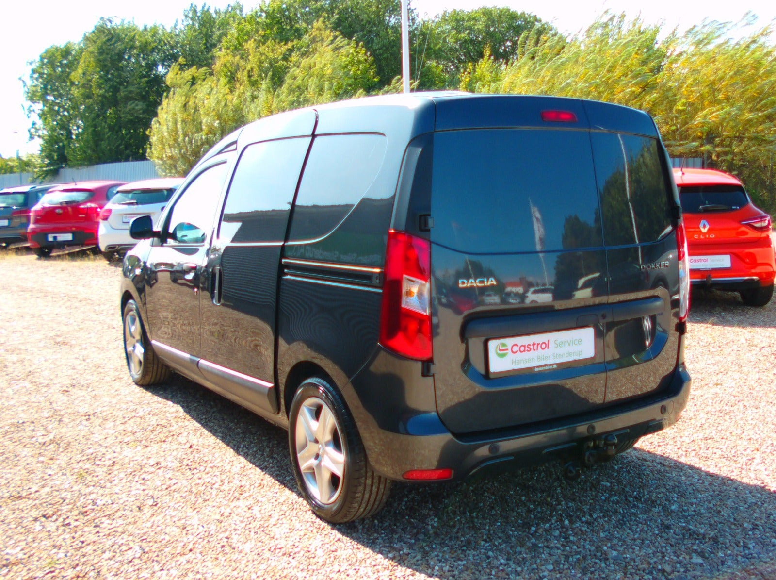 Grå Dacia Dokker fra 2018