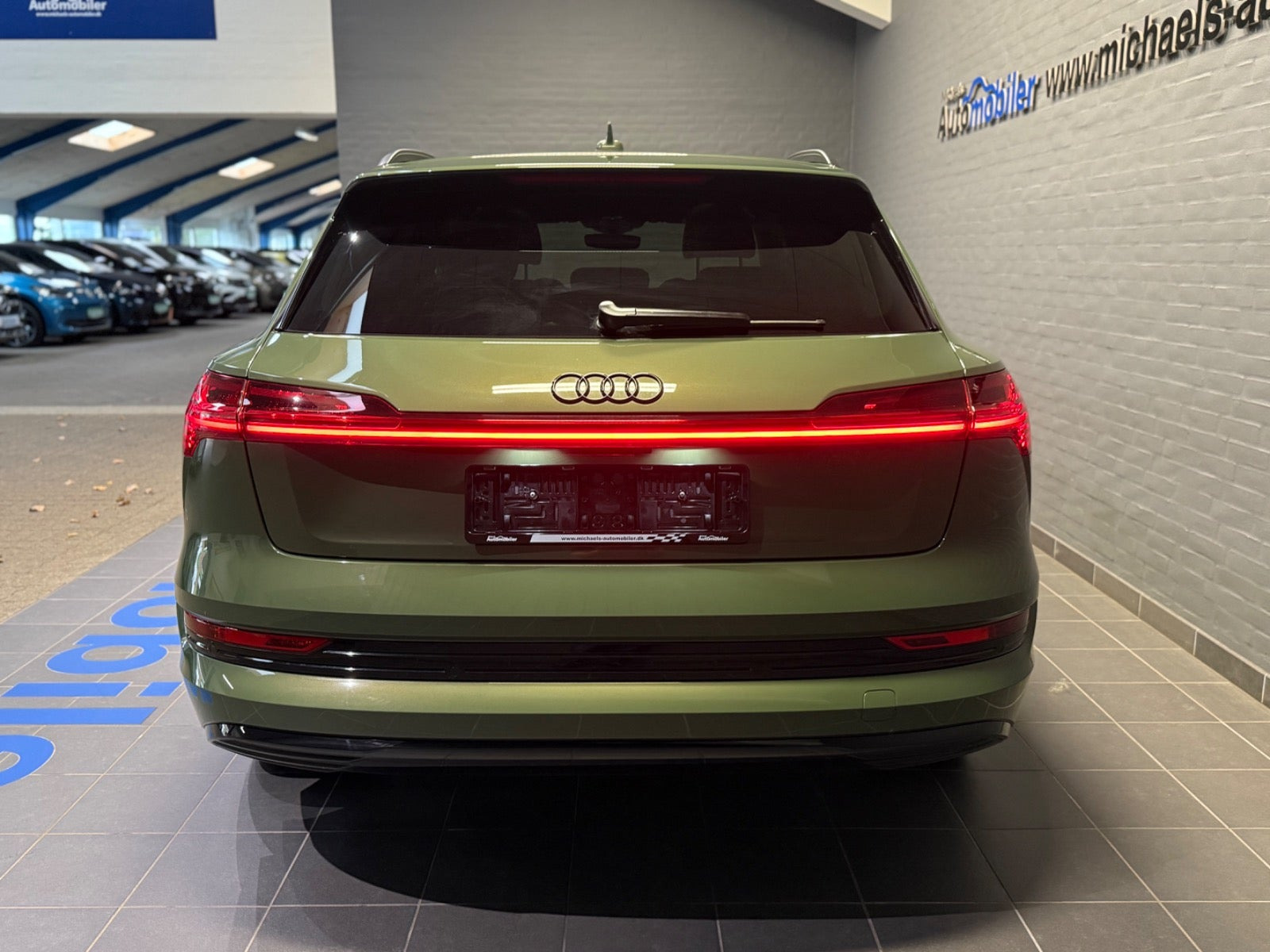 Grøn Audi e-tron fra 2023