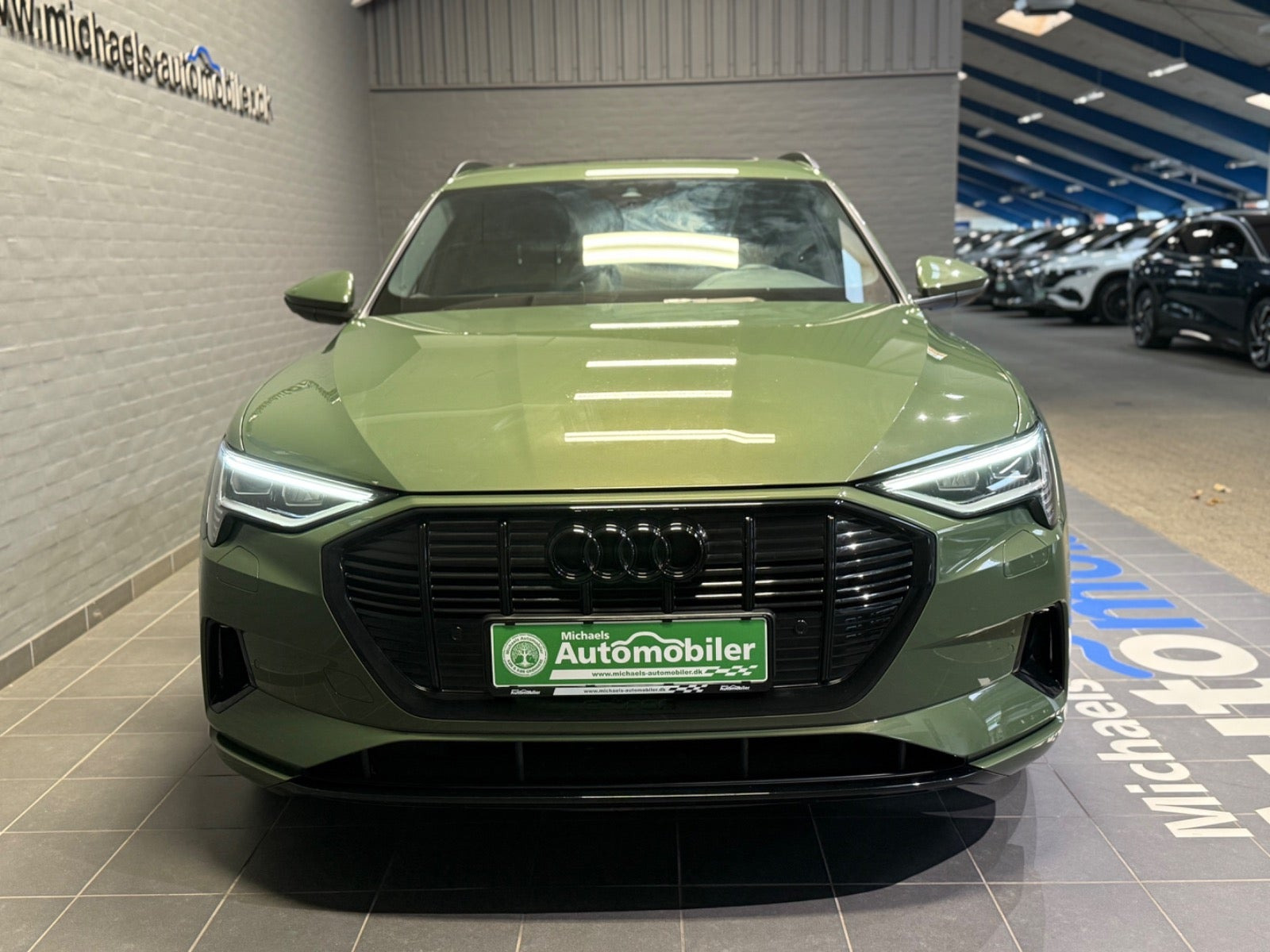 Grøn Audi e-tron fra 2023