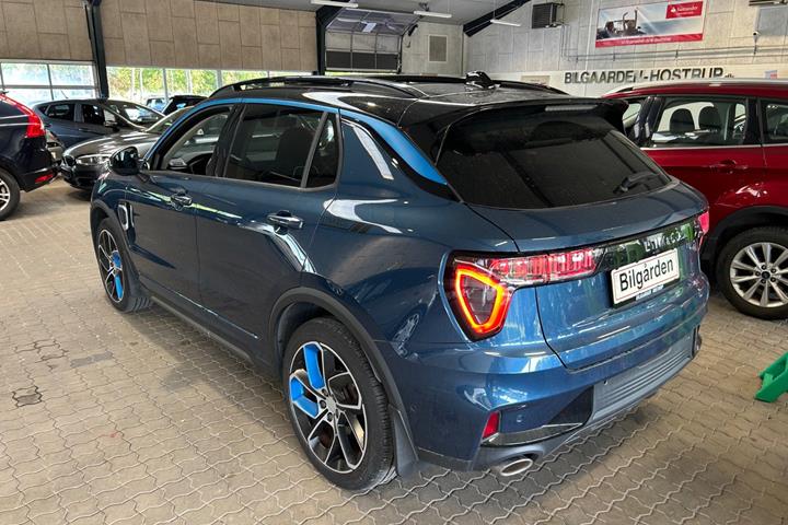 Blå Lynk & Co 01 fra 2021
