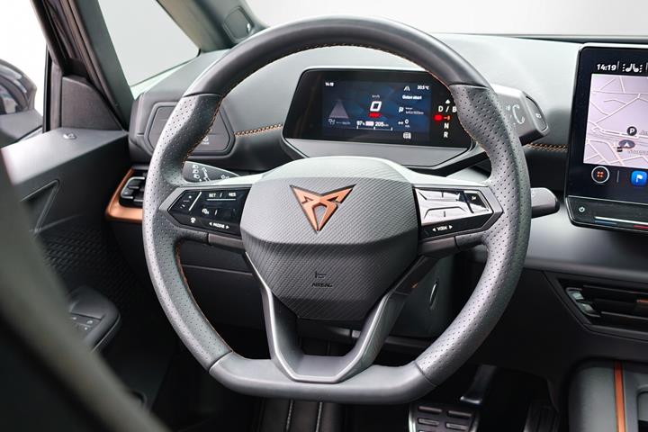 Grå Cupra Born fra 2024